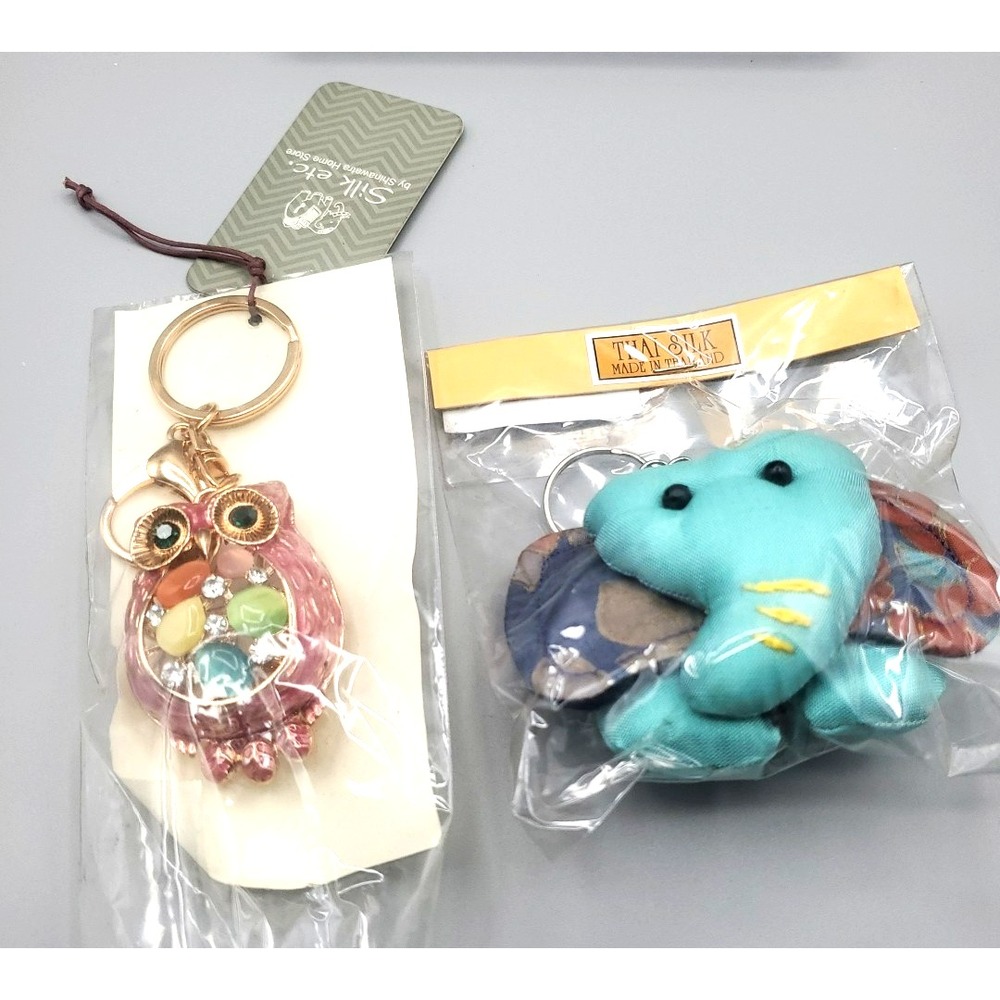 NEW Rhinestone Jewel Encrusted Gold-Tone Hoot Owl Key Chain Fob‎ Charm Thailand